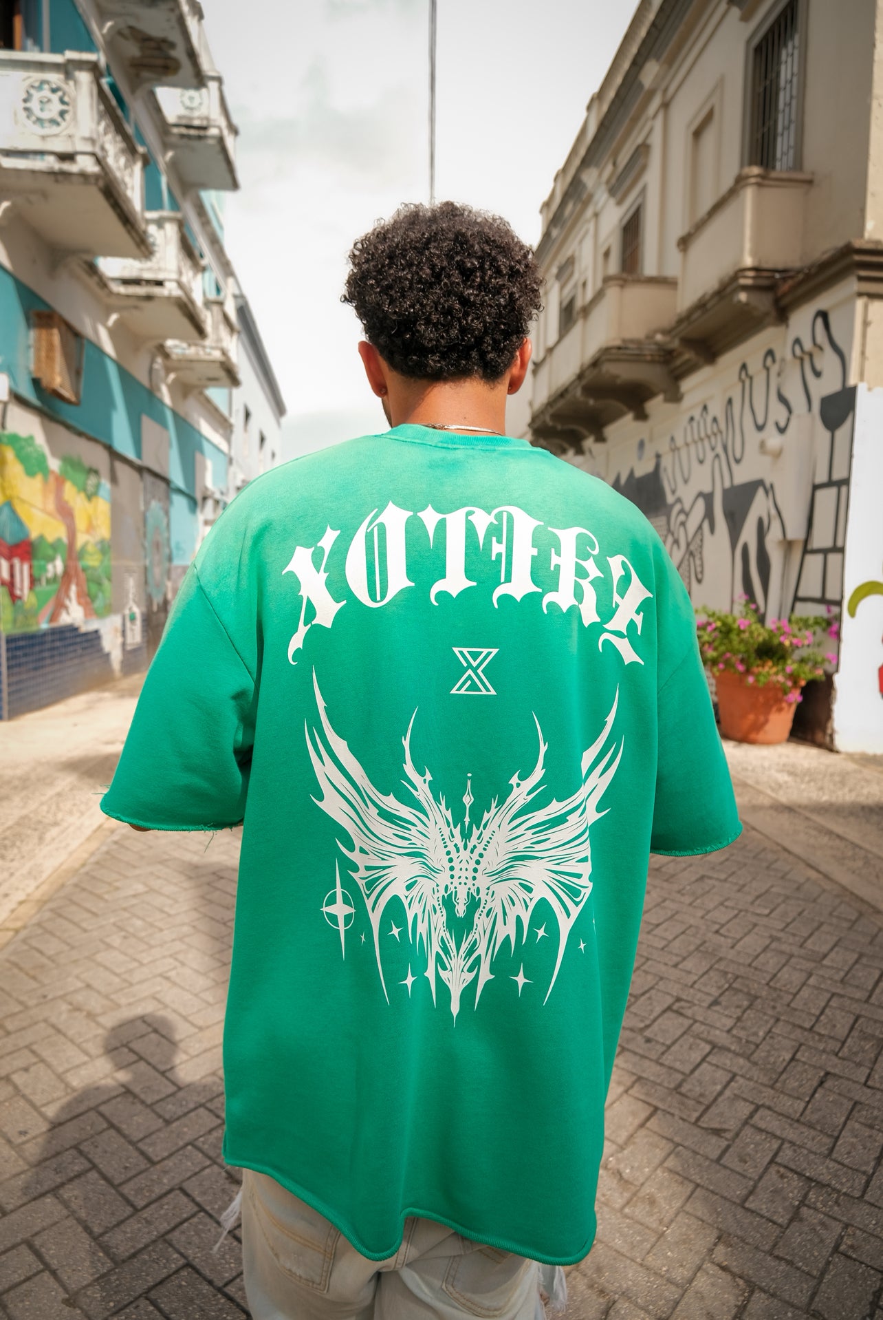 Oversize Abstract Tee - X0TIKZ
